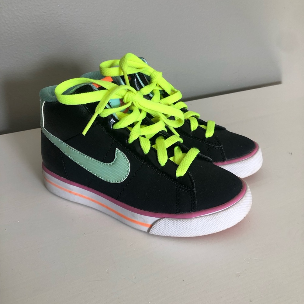 Nike girls shoes, size 11.5C